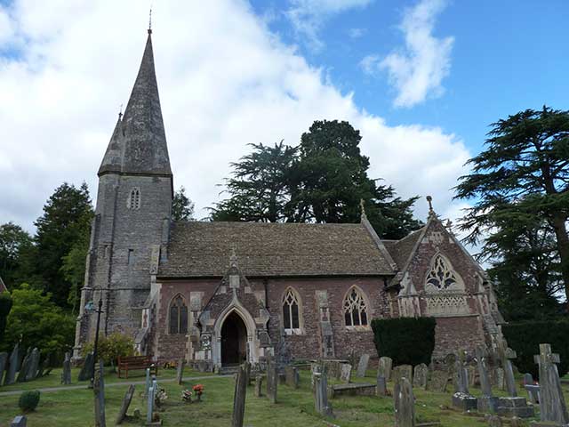 Huntley Church and graveyard